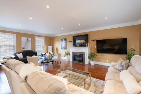 3248 Barchester Court, ON L5L 5Z1