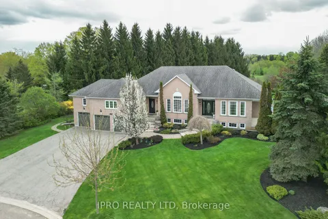 23 Giles Road, ON L7K 0B6