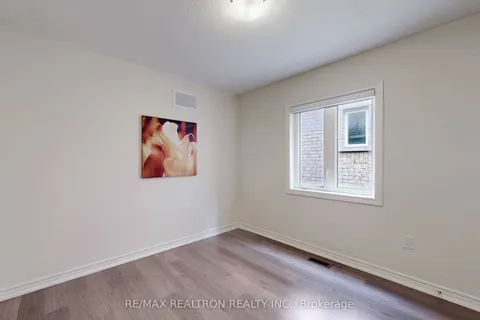 475 George Ryan Avenue, ON L6H 0S4