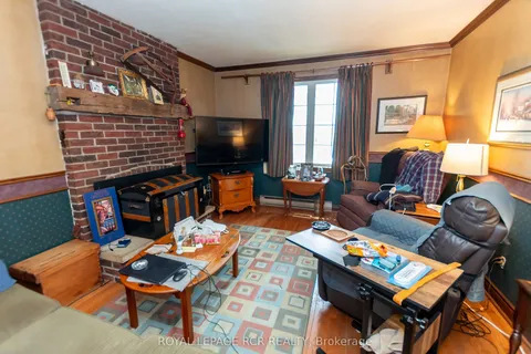 325 Broadway N/A, ON L9W 1L4