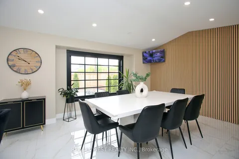 4 Gray Park Drive, ON L7E 2N3