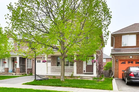 1332 Sagewood Crescent, ON L6M 4A4