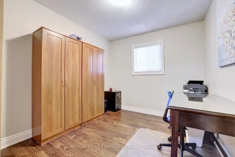 4705 Rathkeale Road, ON L5V 1J8