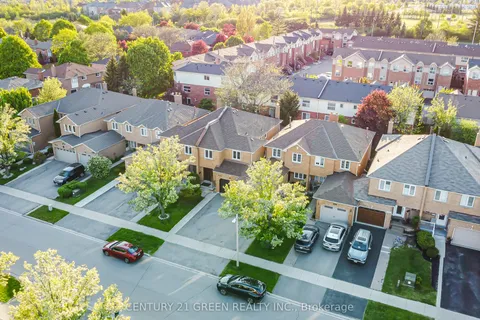 2237 Shipwright Road, ON L6M 3E2