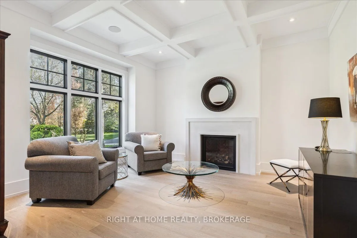 1253 Crawford Court, ON L6J 1Z2