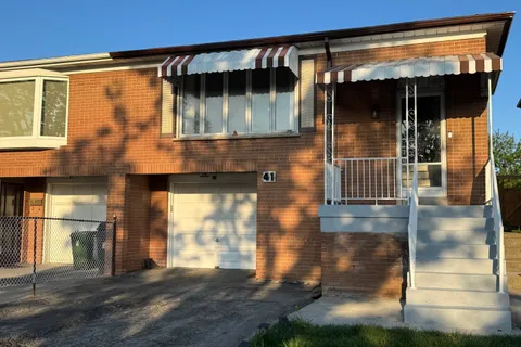 41 Clarion Road, ON M9R 3Y4