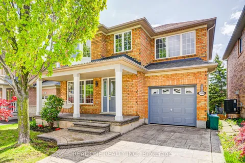 1388 Weeping Willow Drive, Oakville, ON L6M 4B6