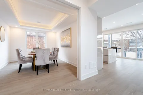 404 Melrose Street, ON M8Z 1H1