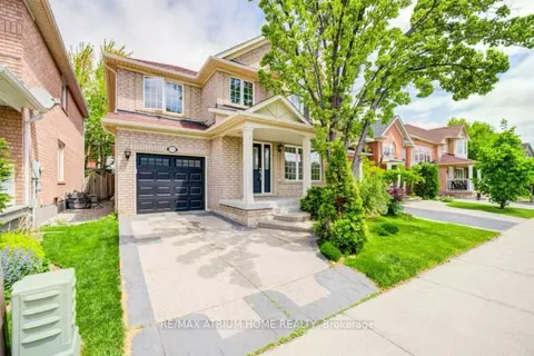 2293 Oakhaven Drive, ON L6M 3Y9