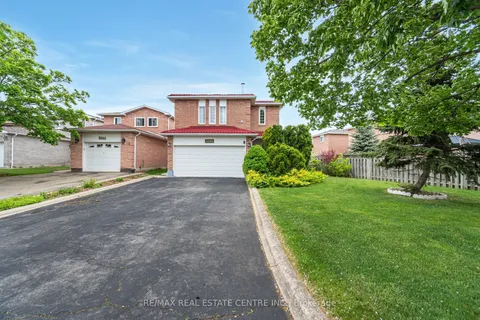 5246 Palomar Crescent, ON L5R 2W7