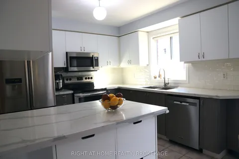 1317 Cartmer Way, ON L9T 6J9