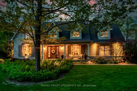 1199 Whiteoaks Avenue, ON L5J 3B6