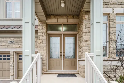 3153 Velebit Park Boulevard, ON L7M 0M2