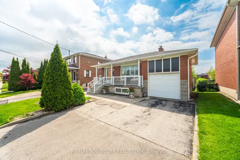 351 Hillmount Avenue, ON M6B 1Y6