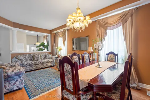 4769 Glasshill Grove, ON L5M 7R6