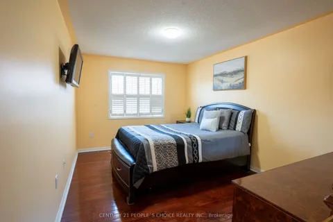 9 Binnery Drive, ON L6P 1A3