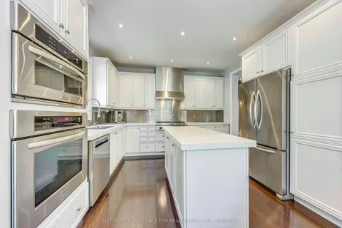 13 Franmar Road, ON L6X 0W3