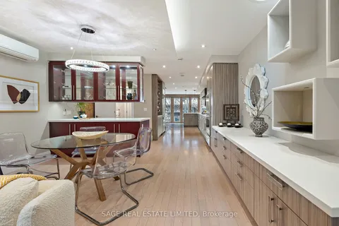 750 Crawford Street, ON M6G 3K3