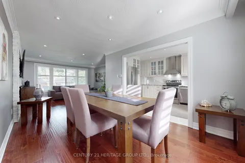 16 Marblehead Road, ON M9R 3B6
