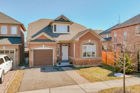 3856 Edgecliffe Run, ON L5M 6N5