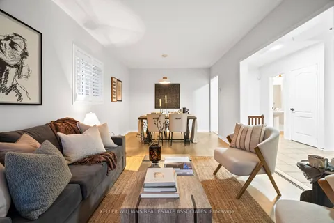 6411 Seaver Road, ON L5V 2J2