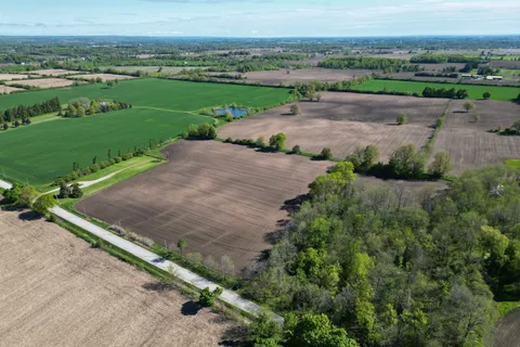 10330 5 Line, ON L7G 4S6