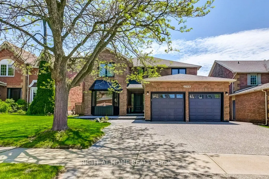 1308 Fieldcrest Lane, ON L6M 2N6