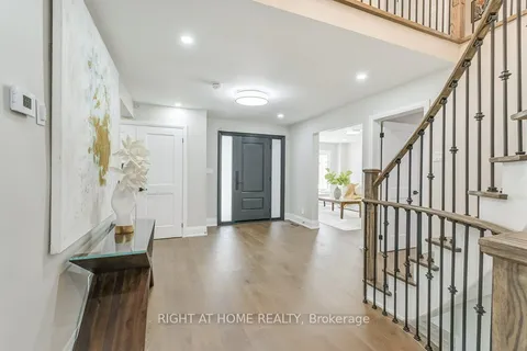 1308 Fieldcrest Lane, ON L6M 2N6