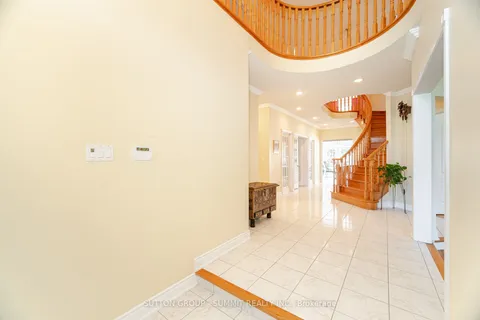 2360 Silverwood Drive, ON L5M 5B3