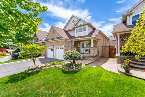 206 Van Scott Drive, Brampton, ON L7A 1V9
