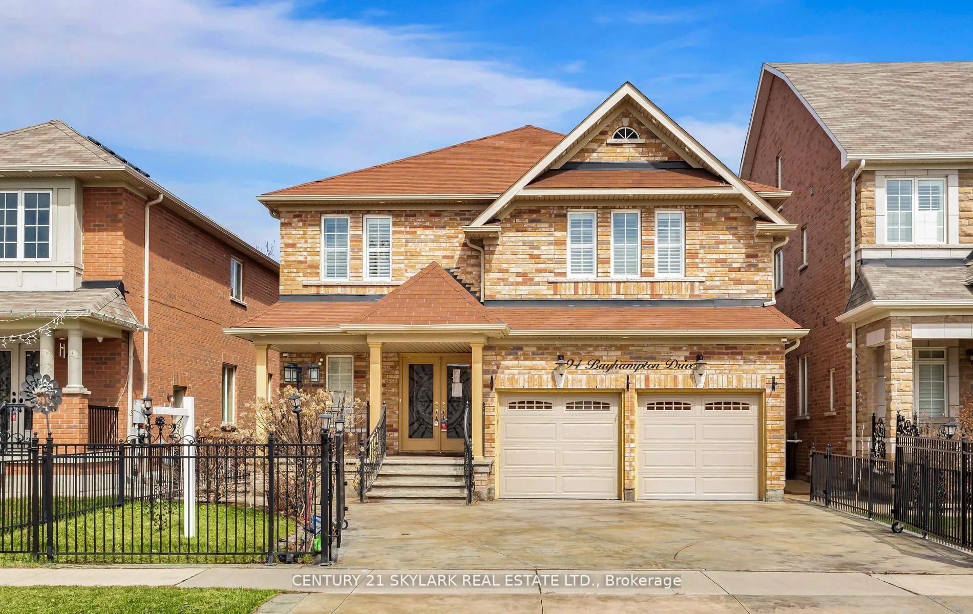 94 Bayhampton Drive, ON L6P 3A9