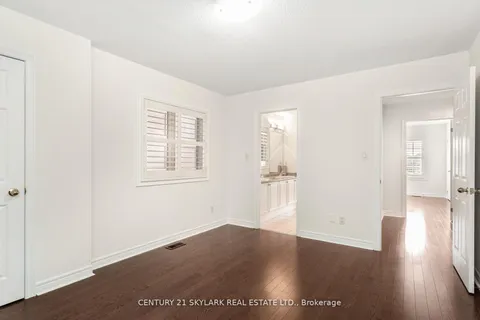 94 Bayhampton Drive, ON L6P 3A9