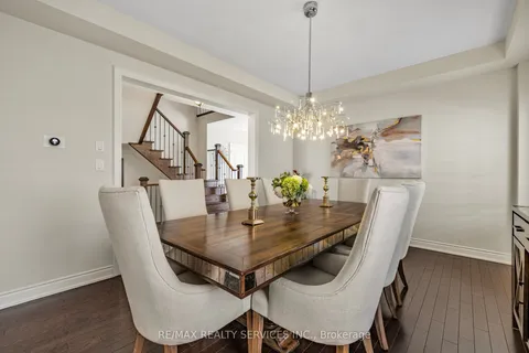5 Perth Street, ON L6Z 4P3