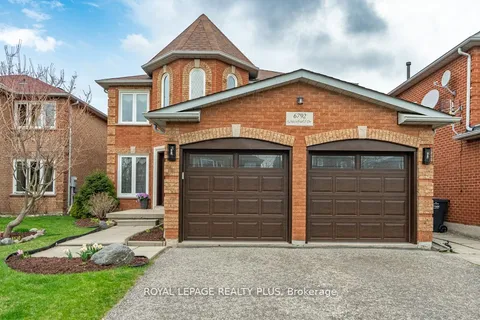 6792 Gracefield Drive, Mississauga, ON L5N 6T5
