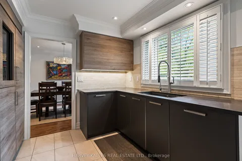 1268 Cermel Drive, ON L5H 3V4