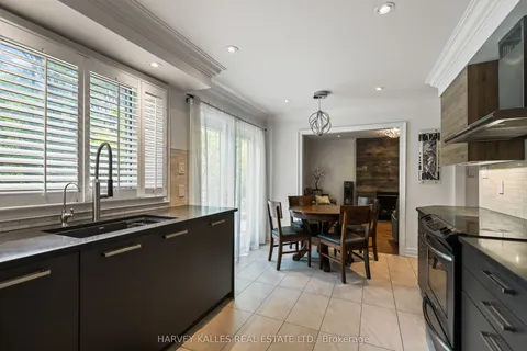 1268 Cermel Drive, ON L5H 3V4