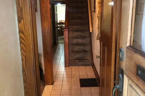 1945 Dufferin Street, ON M6E 3P8