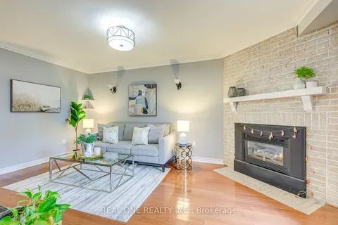 3362 Fenwick Crescent, Mississauga, ON L5L 5N4