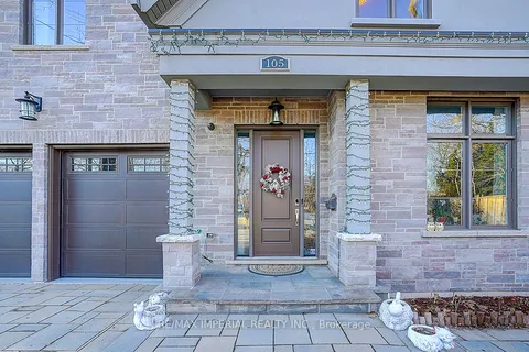 105 Eaglewood Boulevard, ON L5G 1V8