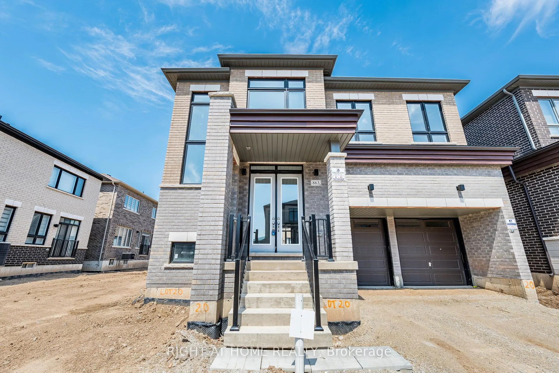 863 Plum Place, ON L9T 7E7