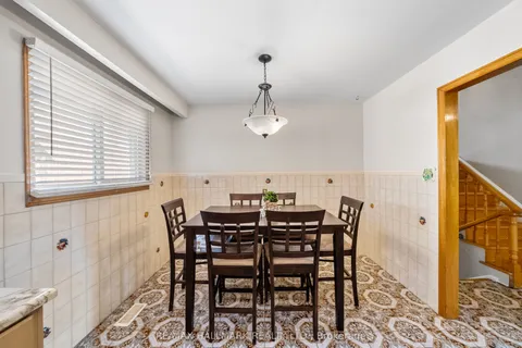 232 Chalfield Lane, ON L4Z 1L5