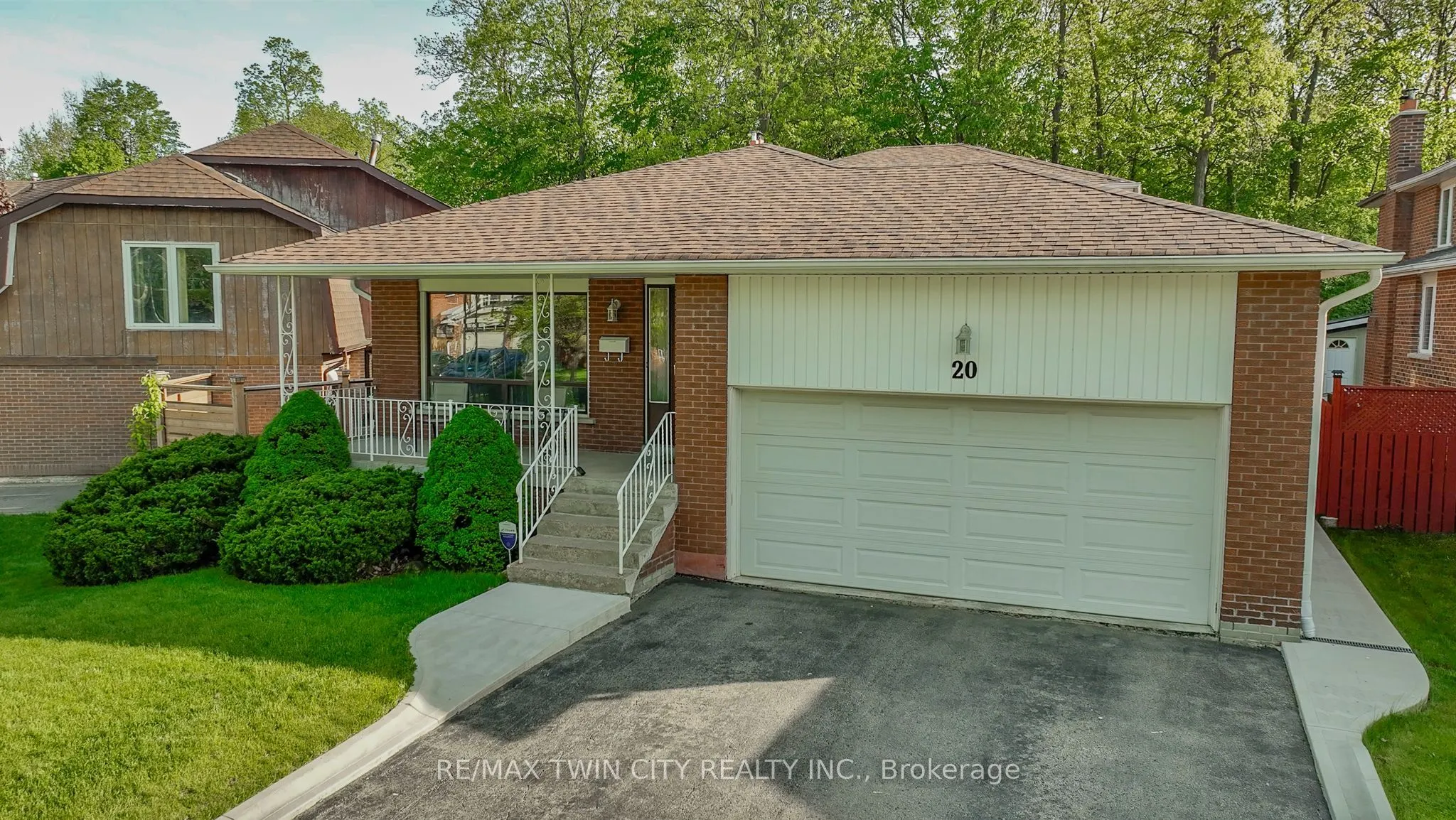 20 Manorcrest Street, ON L6S 2X1