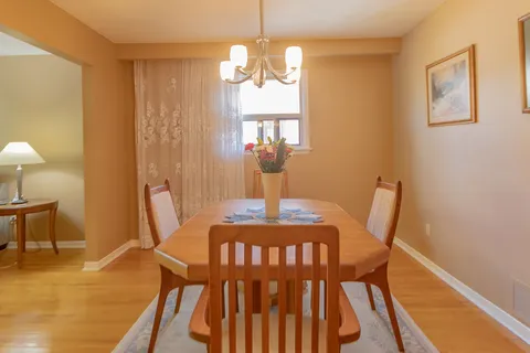 20 Manorcrest Street, ON L6S 2X1