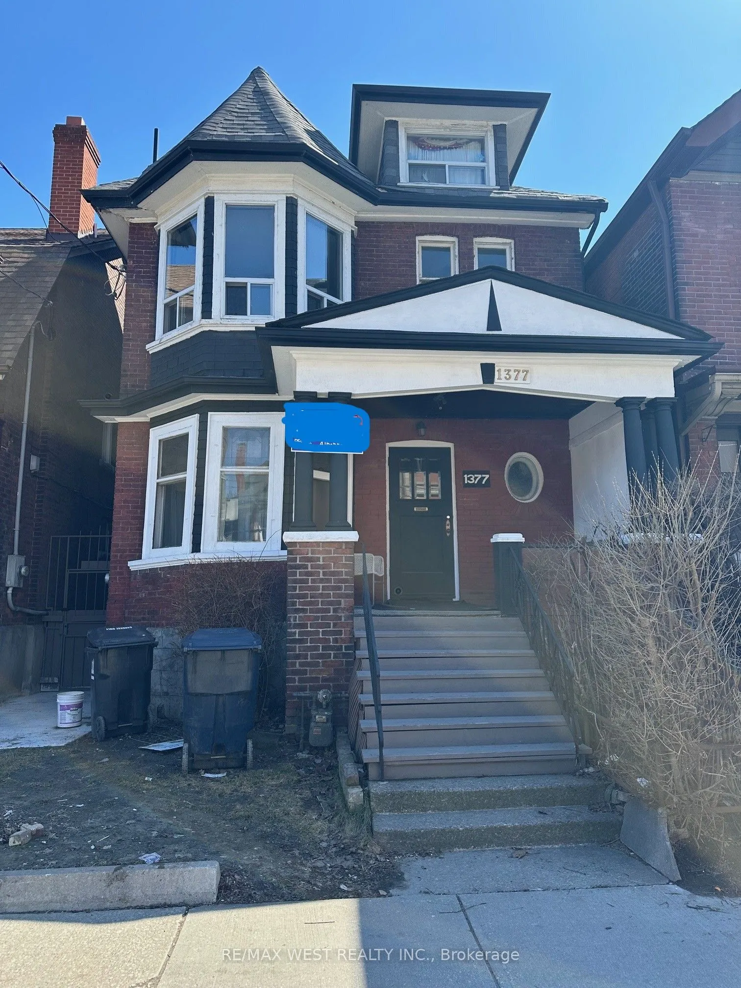 1377 King Street, ON M6K 1H4