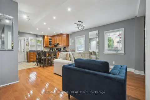 153 Aileen Avenue, ON M6M 1G1