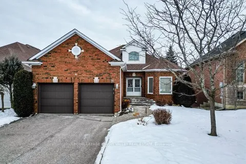 15 Kirkwood Crescent, ON L7C 1C1