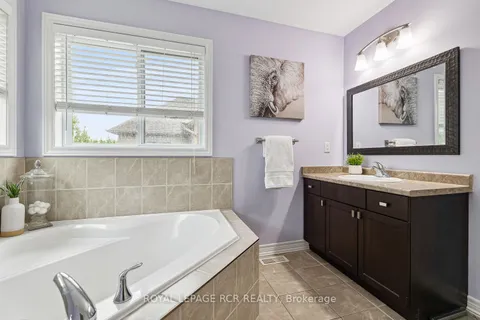 155 Preston Drive, ON L9W 0C9