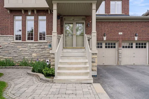 142 Lloyd Sanderson Drive, ON L7Y 0Z9