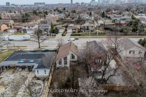 3397 Cawthra Road, ON L5A 2X8