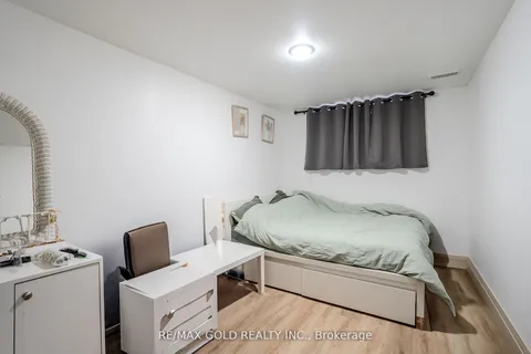 3397 Cawthra Road, ON L5A 2X8